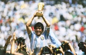 Maradona è stato più di un calciatore: Messico ’86 e la rivincita contro l’Inghilterra per la guerra delle Falkland
