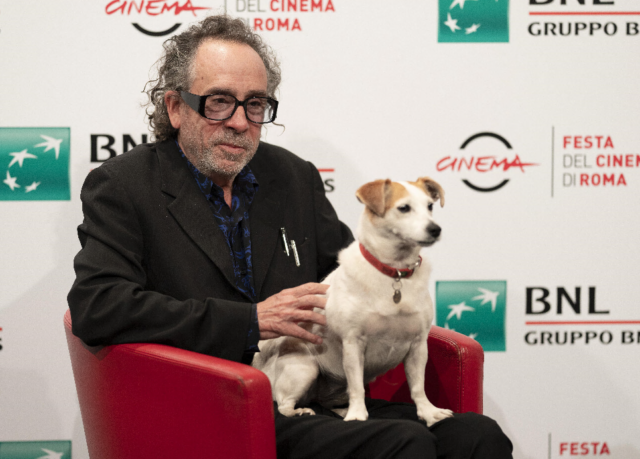 Modestia, sensibilità e ironia: Tim Burton premiato alla Festa del cinema di Roma