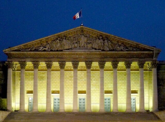 Condanna e ineleggibilità per Marine Le Pen sulla frode dei fondi europei