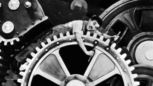 Combattere i nuovi lavori alienanti è un santo dovere: lo stato di grazia della lotta per essere tutelati