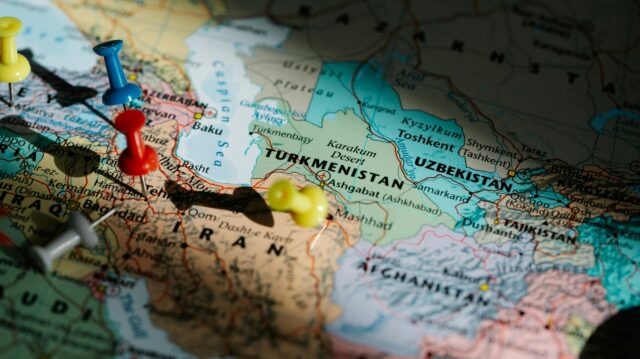 Israele e Stati Uniti lanciano un attacco preventivo contro l’Iran