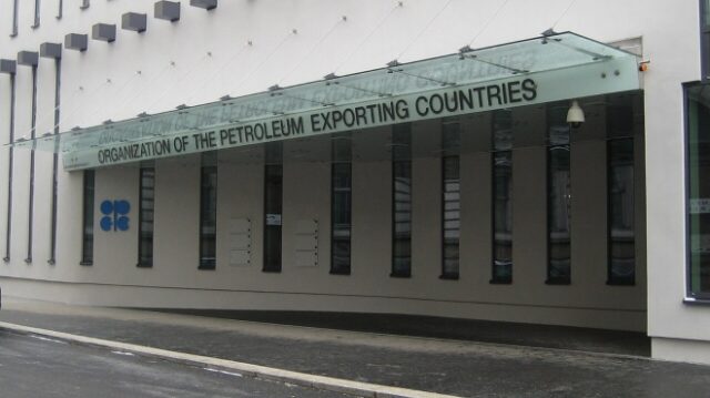 L’OPEC perde gli Emirati Arabi Uniti – A chi giova maggiormente questa mossa?