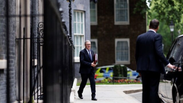 Da Starmer a Burnham – Il disastro del Partito Laburista britannico