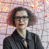<strong>Le opere di Mona Hatoum ci insegnano che il confine non è una linea geografica</strong>
