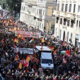 Sulla sinistra, sulla violenza e sul bisogno di sentirsi dalla parte giusta